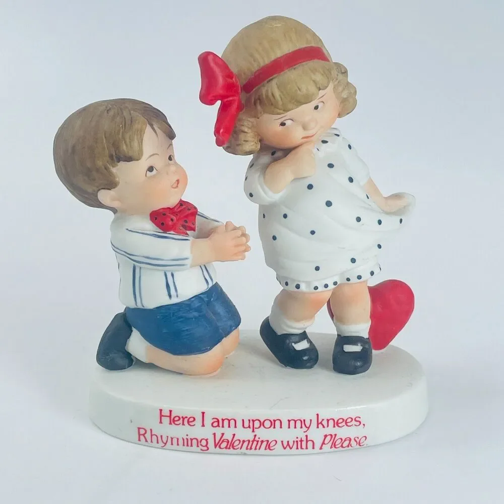 Upon My Knees 1917 Hearst Heirloom Tradition Hamilton Group Valentines Figurine